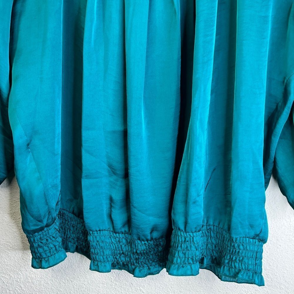 Multiples Top - Picture 4 of 6